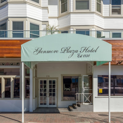 Glenmore Plaza Hotel