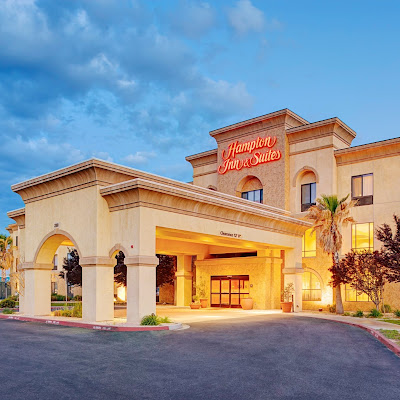 Nightlife Hampton Inn & Suites Lancaster in Lancaster CA