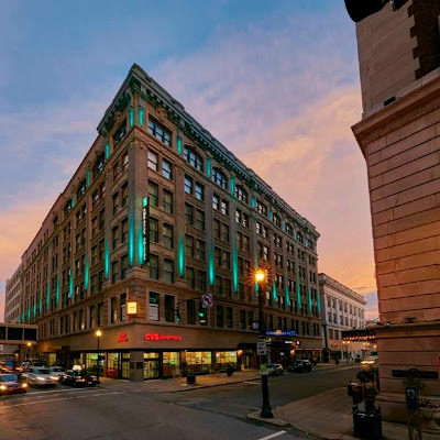 Embassy Suites by Hilton Louisville Downtown