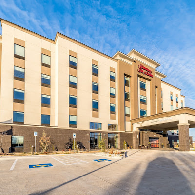 Hampton Inn & Suites Pryor