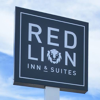 Nightlife Red Lion Inn & Suites Des Moines in Des Moines WA