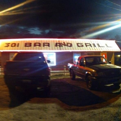 301 Bar & Grill