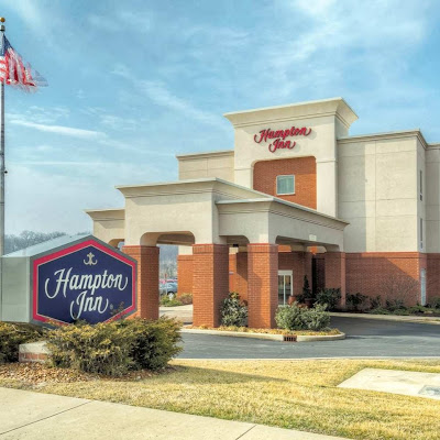 Nightlife Hampton Inn St. Louis-Columbia in Columbia IL