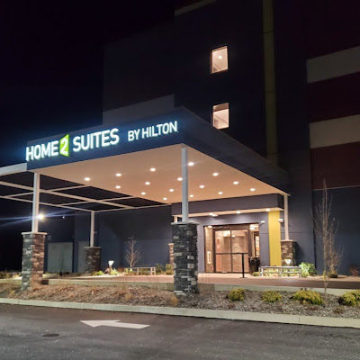 Nightlife Home2 Suites by Hilton Bend in Bend OR